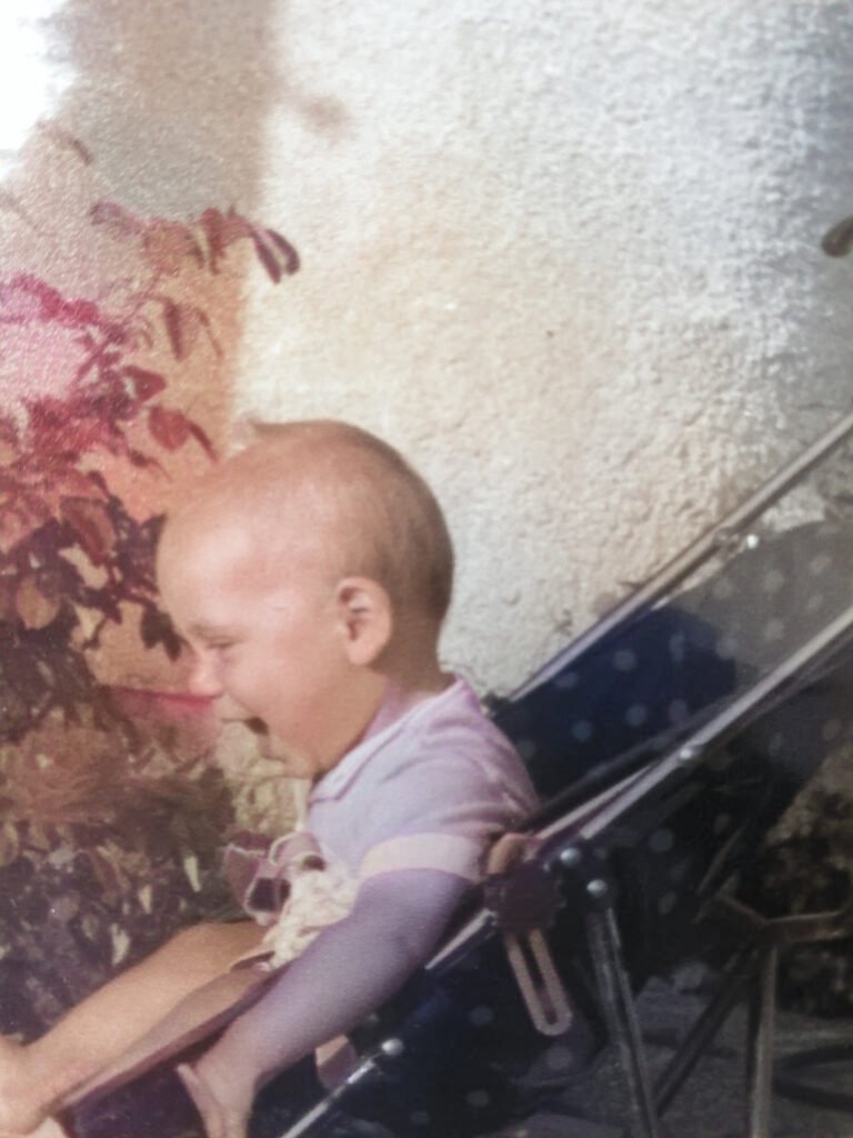 ילדותו1